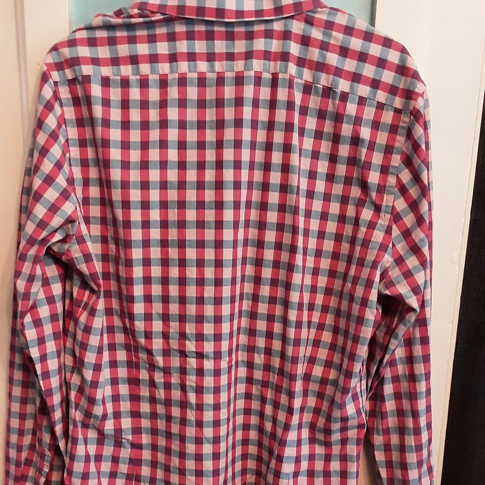 Boys/Mens Pink and Blue Express button up dress shirt